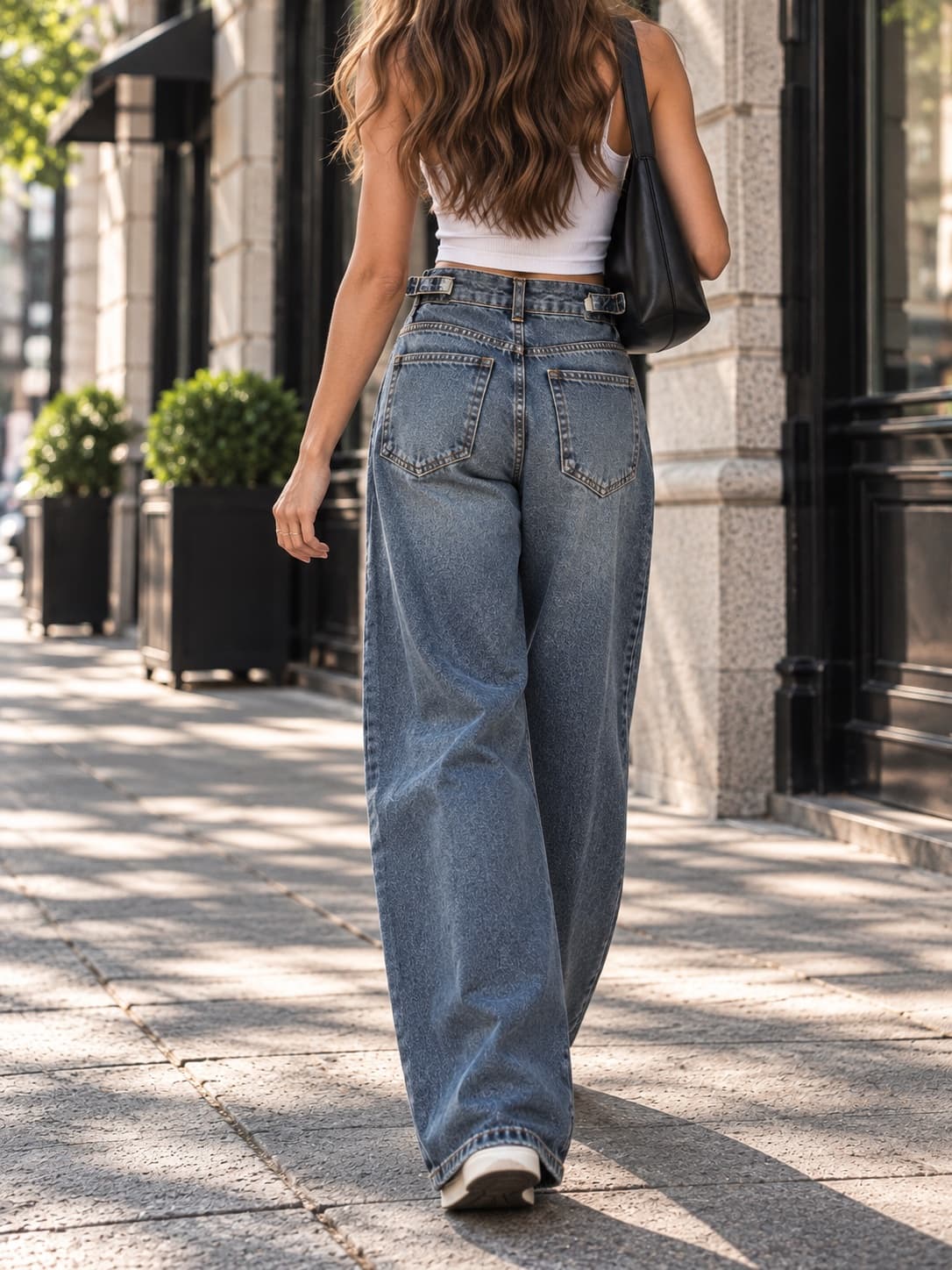 Jean wide leg ajustable de cintura — vista trasera